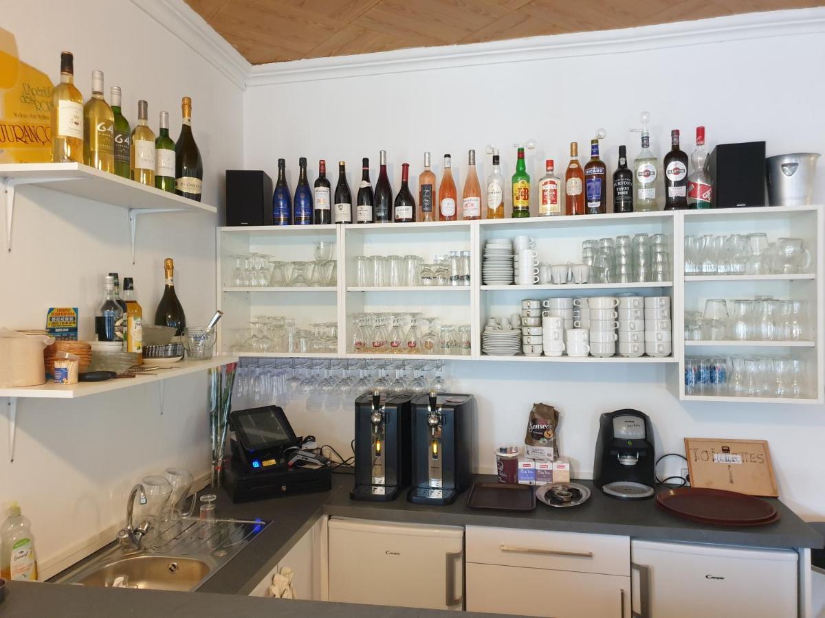 Hotel - Restaurant - Bar Saint Avit L Hotel Des Tchoumjeu Lourdes Bagian luar foto